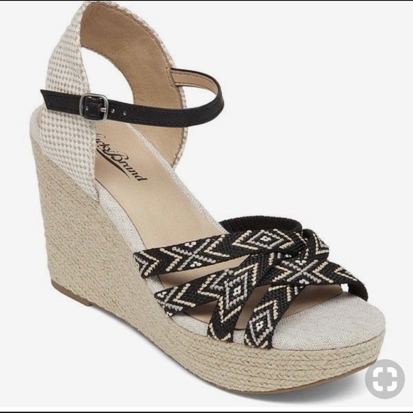 lucky shoes espadrilles